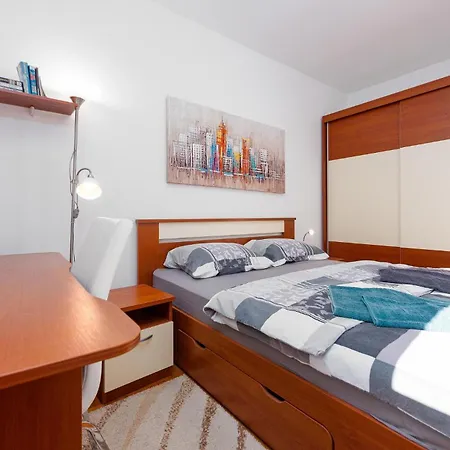 1 Bedroom Amazing In *