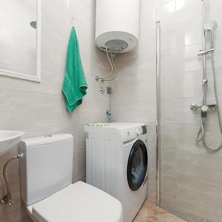 1 Bedroom Cozy In Apartamento
